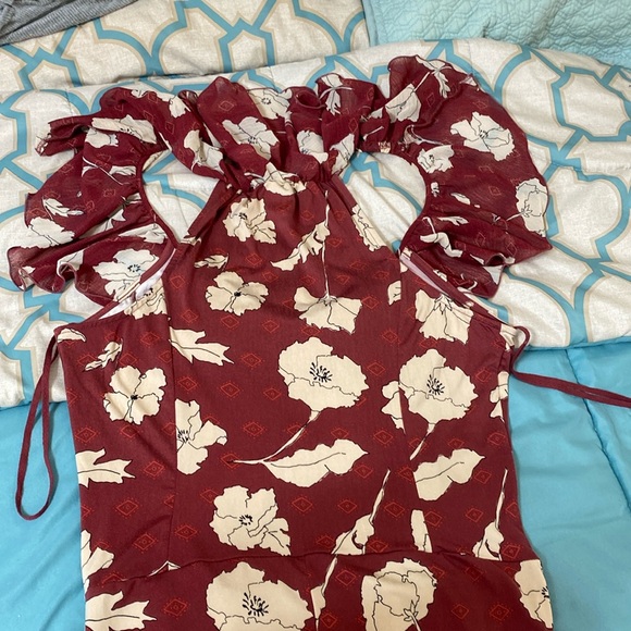 Free People Austyn One Piece Flare Leg Jumpsuit Floral Ruffle size Large - Picture 6 of 16